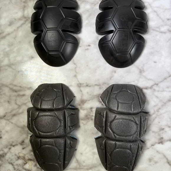 Women’Red & Black Teknic Leather Motorcycle Jacket with Removable Quilted Liner. - Picture 3 of 16